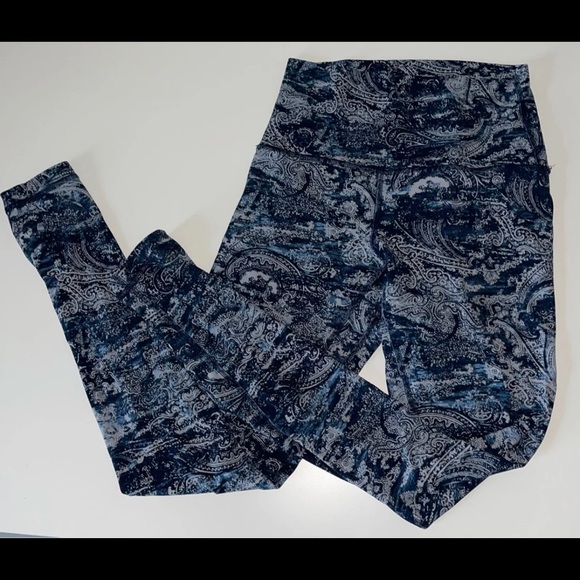 Lululemon Align Paisley Glaze Multi size 4 - 28 - Picture 3 of 12
